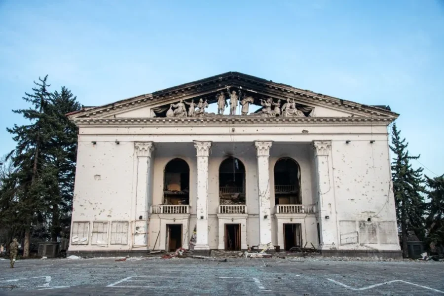 Commemorate Mariupol theater bombing