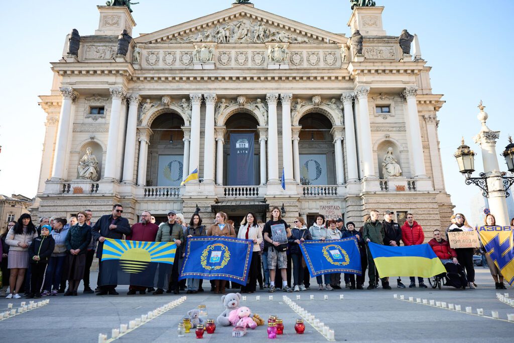 DETY remeberance event in front of the Lviv Theatre of Opera and Ballet